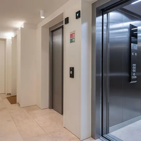 Ribeira Garden 2bdr By Lovelystay Apartman